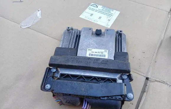 Audi A4 S4 B8 8K Engine control unit/module 03L906022NN