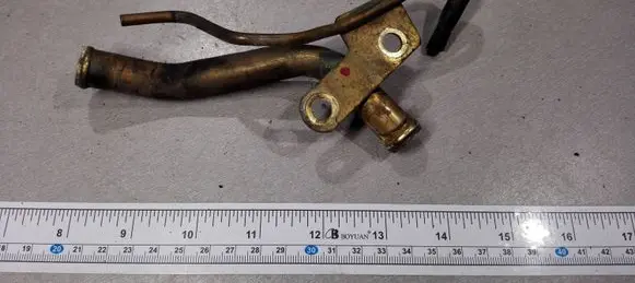Mitsubishi Pajero Engine coolant pipe/hose
