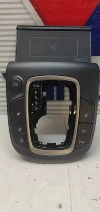 Hyundai Kona I Seat heating switch 93300J9170 3K52FD1000 202004210015