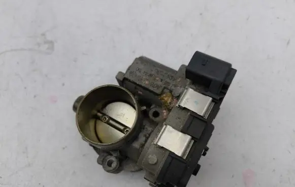 Seat Ibiza V (KJ) Throttle valve 4C133062C
