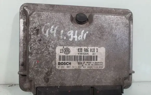 Volkswagen Golf IV Engine control unit/module 038906018D 0281001611