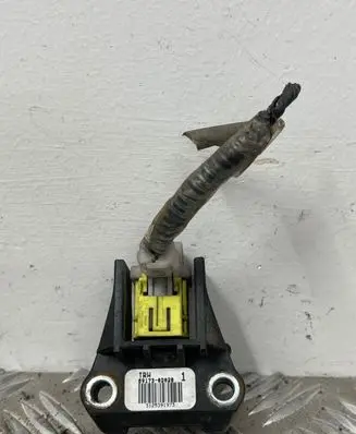 Toyota Yaris Airbag deployment crash/impact sensor 891730D020