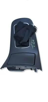 Toyota Avensis T250 Center console 