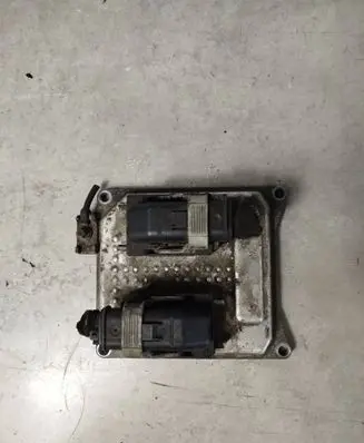 Opel Astra J Engine control unit/module 55568735