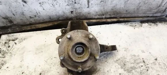 Mazda 3 I Front wheel hub spindle knuckle 