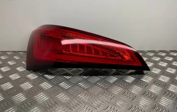 Audi Q5 SQ5 Rear/tail lights 8R0945093C