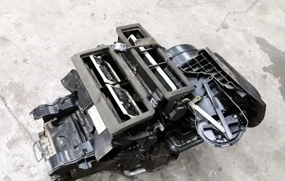 Interior heater climate box assembly