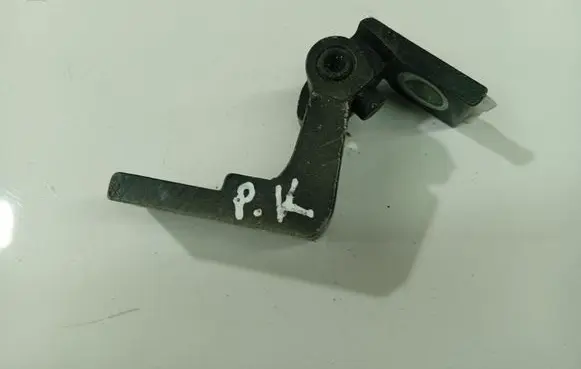 Audi A6 S6 C5 4B Front door upper hinge 