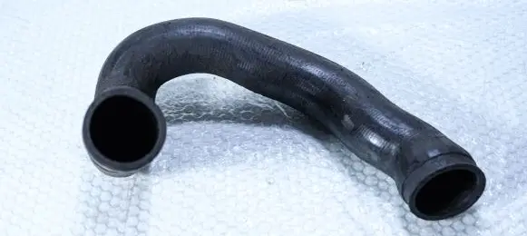 Audi A6 S6 C5 4B Intercooler hose/pipe 4B0145746E
