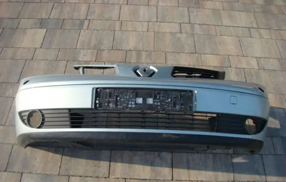 Renault Espace IV Front bumper