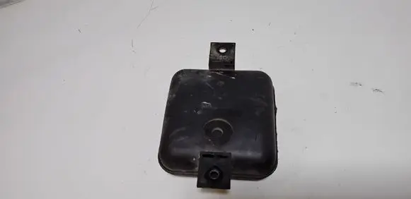 Vacuum air tank
