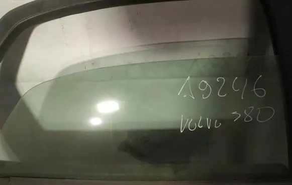 Volvo S80 Rear door window glass as2