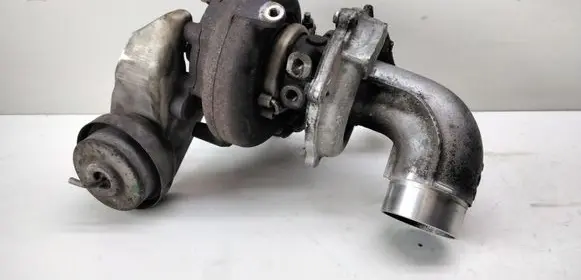 Toyota Auris 150 Turbo 172010R041 0710010005