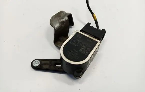 BMW 4 F32 F33 Headlight/headlamp level sensor 37146860843 37146870000 37146784072