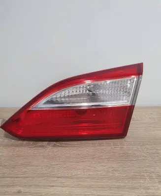 Hyundai i30 Tailgate rear/tail lights 92404A62 92404A63