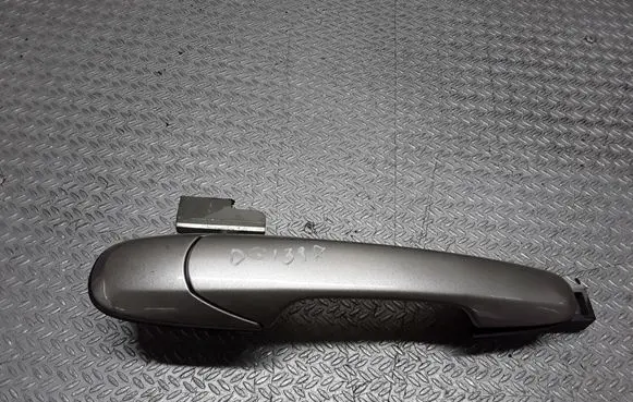 Suzuki Liana Rear door exterior handle