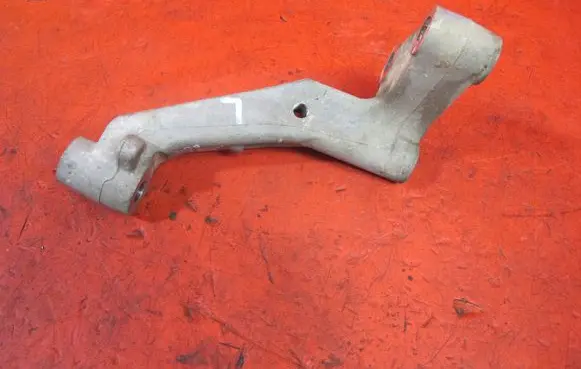 Peugeot 308 Other front suspension part 