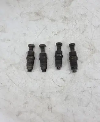 Mitsubishi Pajero Fuel injectors set