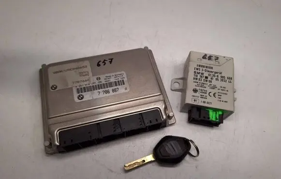 BMW 3 E46 Engine ECU kit and lock set 7786887 13617786887 0281010205