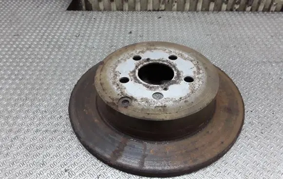 Toyota Avensis T250 Rear brake disc