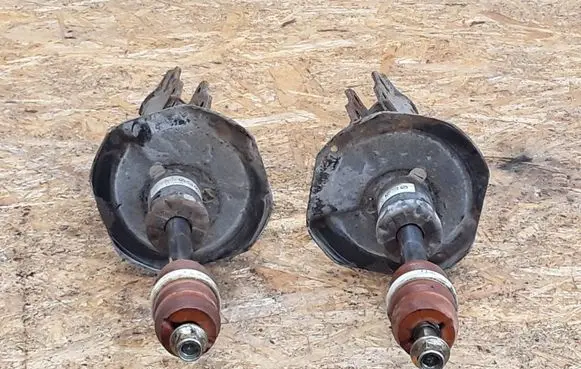 Front shock absorber/damper