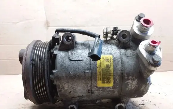 Ford Focus Air conditioning (A/C) compressor (pump)