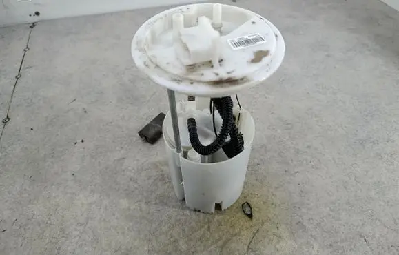 Opel Meriva B In-tank fuel pump 13268622