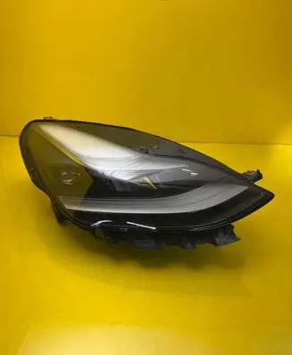 Tesla Model Y Headlight/headlamp 1514953-00-C