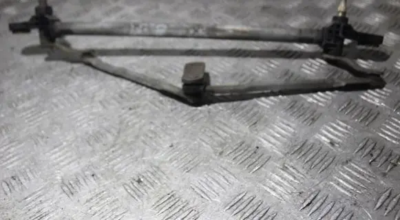 Fiat Panda II Front wiper linkage 