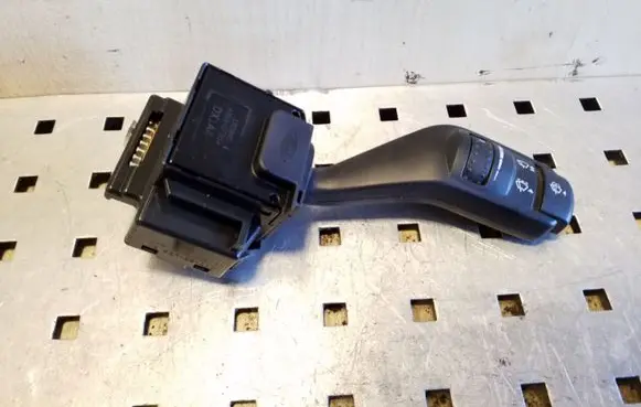 Ford Kuga I Wiper control stalk 17D940