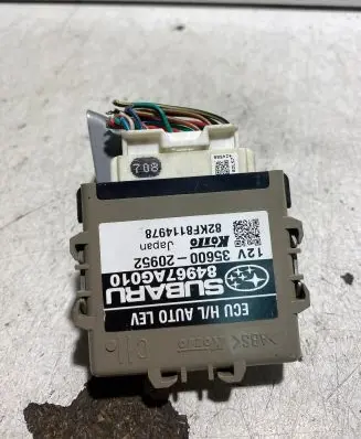 Subaru Outback Light module LCM 84967AG010 3560020952 82KF8114978