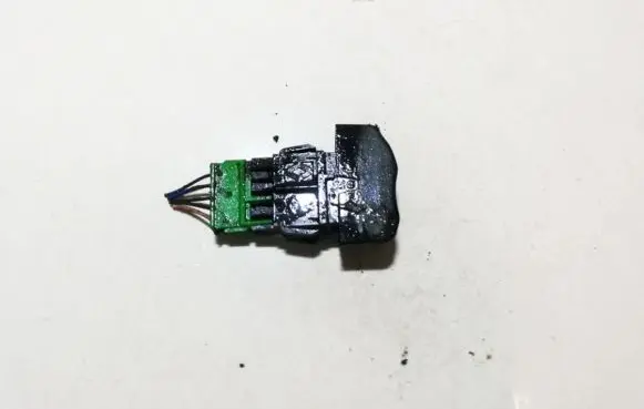 Renault Scenic I Central locking switch button 841242b