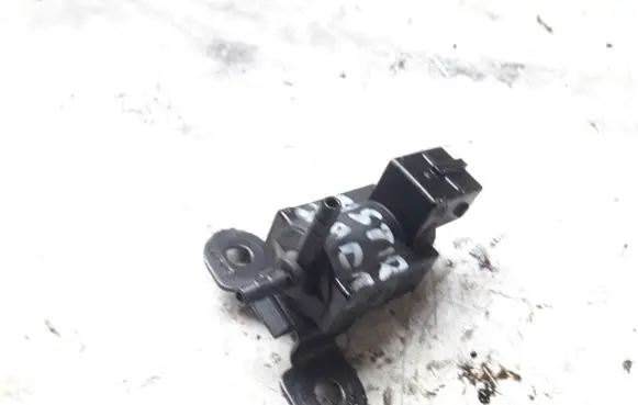 Opel Astra G Vacuum valve 90530039