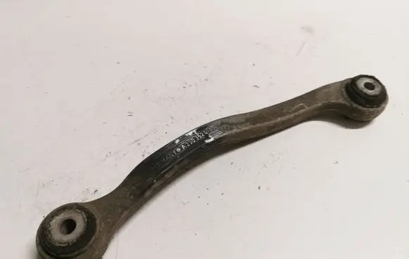 Rear control arm