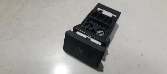 Fog light switch