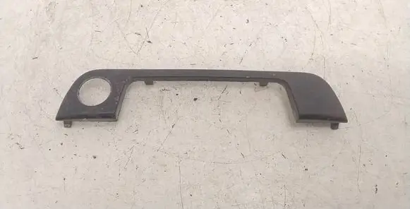 BMW 5 E34 Front door handle cover 51211928206