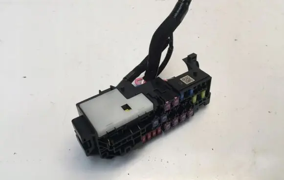 Honda Jazz IV GR Crosstar Fuse module 1754KA