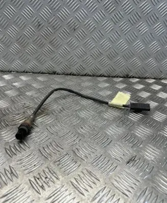BMW 5 G30 G31 Lambda probe sensor 8595102