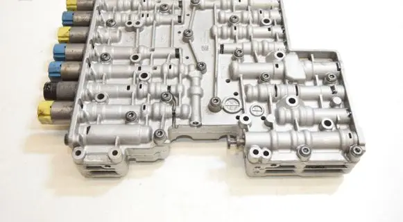 Audi A8 S8 D3 4E Transmission gearbox valve body 1068327179
