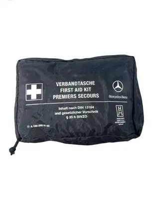 Mercedes-Benz C W204 First aid kit A1698600150