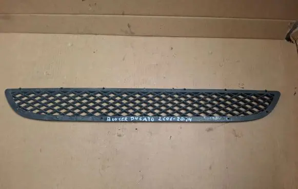 Fiat Ducato Front bumper lower grill DIS1307987070