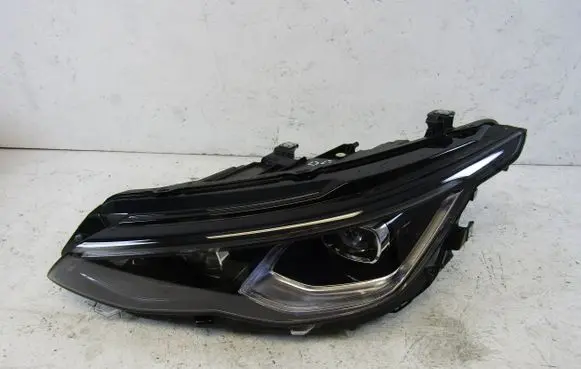 Volkswagen Golf VIII Headlight/headlamp 5H1941059R