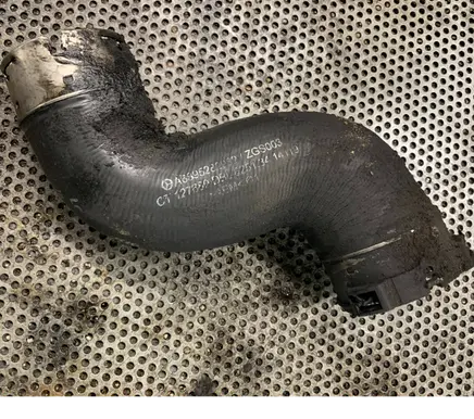 Mercedes-Benz Vito Viano W639 Intercooler hose/pipe A6395282982 127682 ZGS003