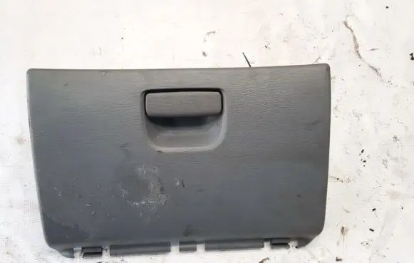 Chrysler Town & Country IV Glove box 5009029AA 43529
