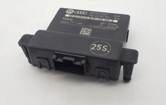 Skoda Octavia Mk2 (1Z) Gateway control module 1K0907530P 1K0907951 403948