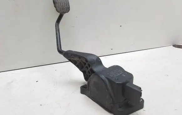 Citroen Berlingo Accelerator throttle pedal 9655467180