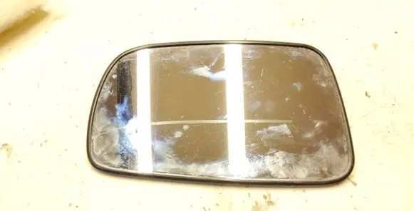 Toyota Corolla Verso E121 Wing mirror glass 3001883