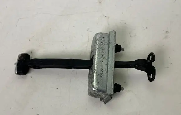 Ford Mustang V Front door check strap stopper 7R336323552AA