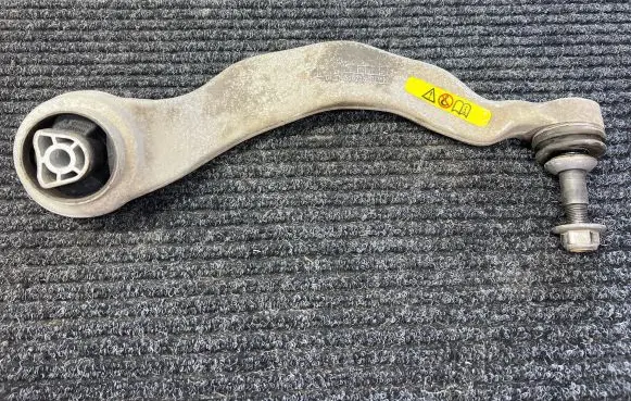 BMW 5 G30 G31 Front control arm 6861187 EN608276