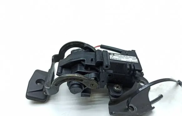 Mercedes-Benz Vito Viano W639 Vent window/glass motor A6398200042
